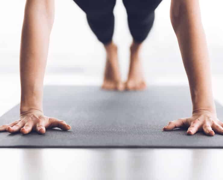 ジャンプスルーができるようになる！アレクサンダー・テクニーク講師が教えるアシュタンギのためのロジカル・シンキング