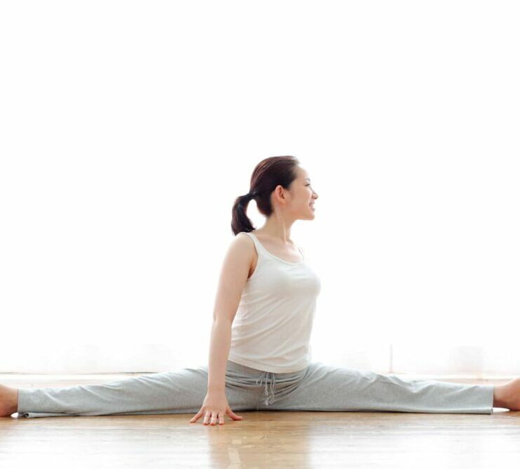 開脚 ヨガ