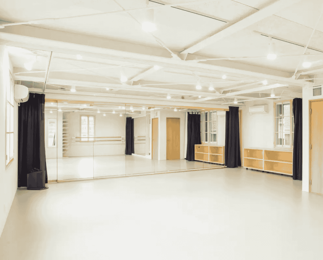 【新宿周辺】ヨガ・ピラティスに最適なレンタルスペース 10選 1