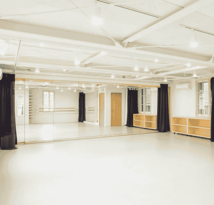 【新宿周辺】ヨガ・ピラティスに最適なレンタルスペース 10選 9