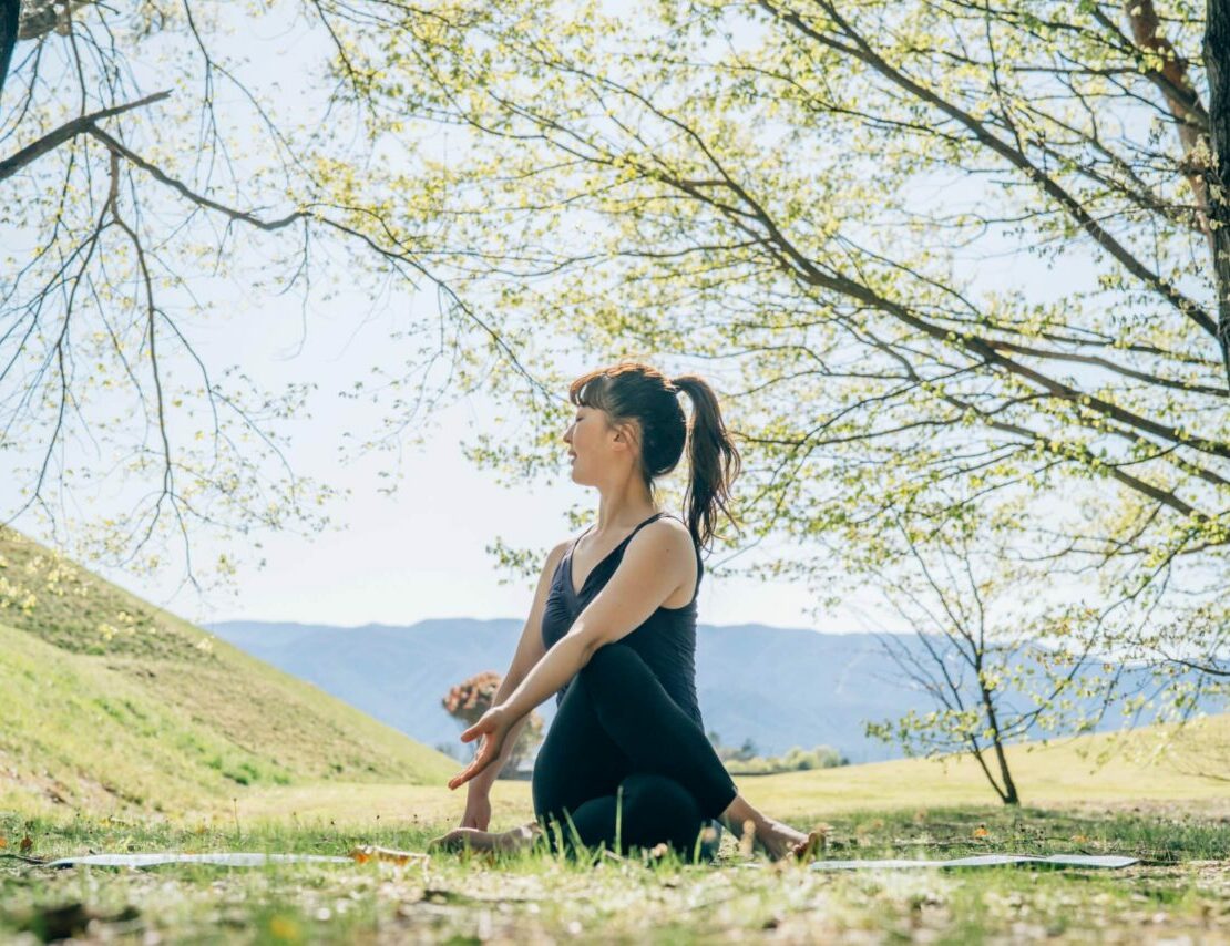 体をねじるヨガポーズの鍵になる中殿筋/中臀筋【プチ解剖学】 1